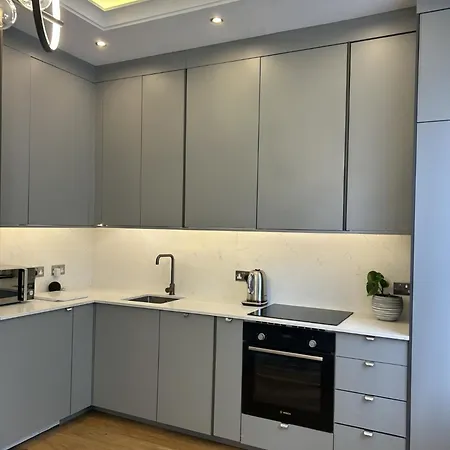 Appartamento Stylish One Bed Flat In Paddington Pool And Gym Next Door Free Secure Underground Parking Nearby Londra Esterno foto