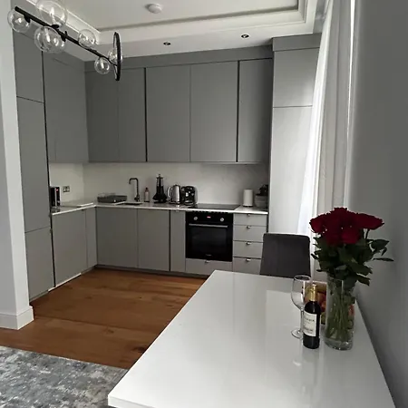 Appartamento Stylish One Bed Flat In Paddington Pool And Gym Next Door Free Secure Underground Parking Nearby Londra Esterno foto